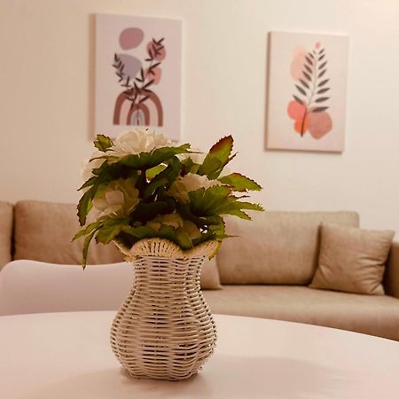 Jico Travel - Erjon Apartments Vlorë Buitenkant foto